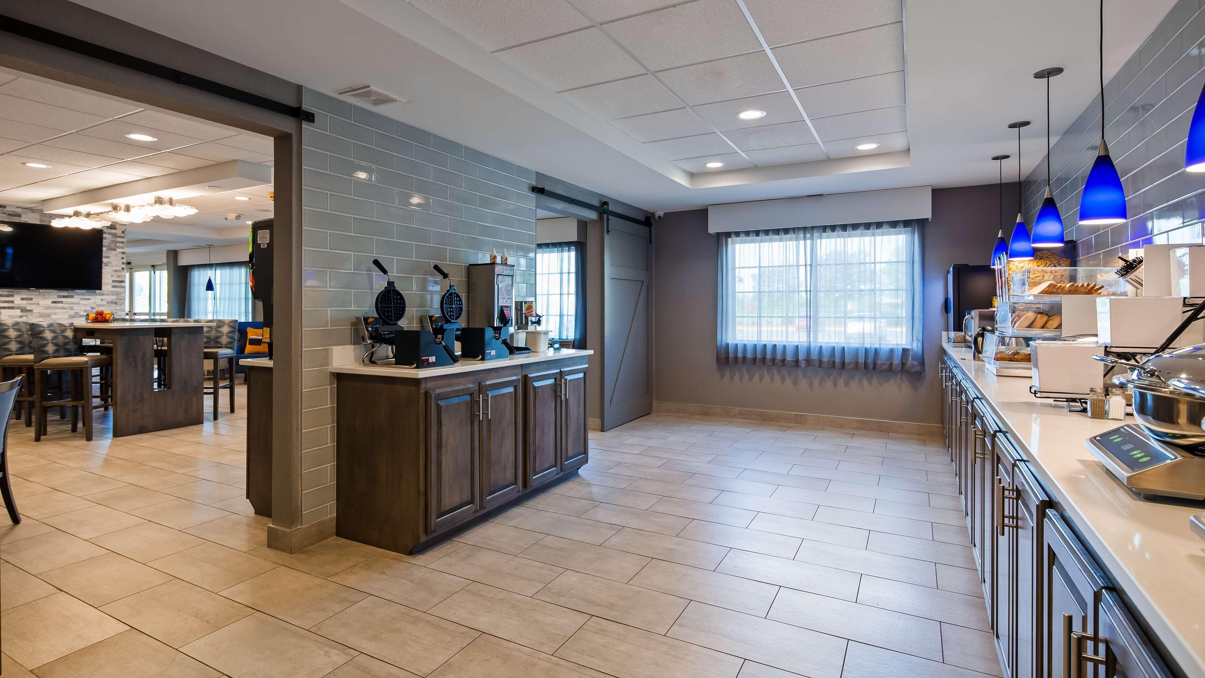 Best Western Salinas Valley Inn & Suites Ngoại thất bức ảnh