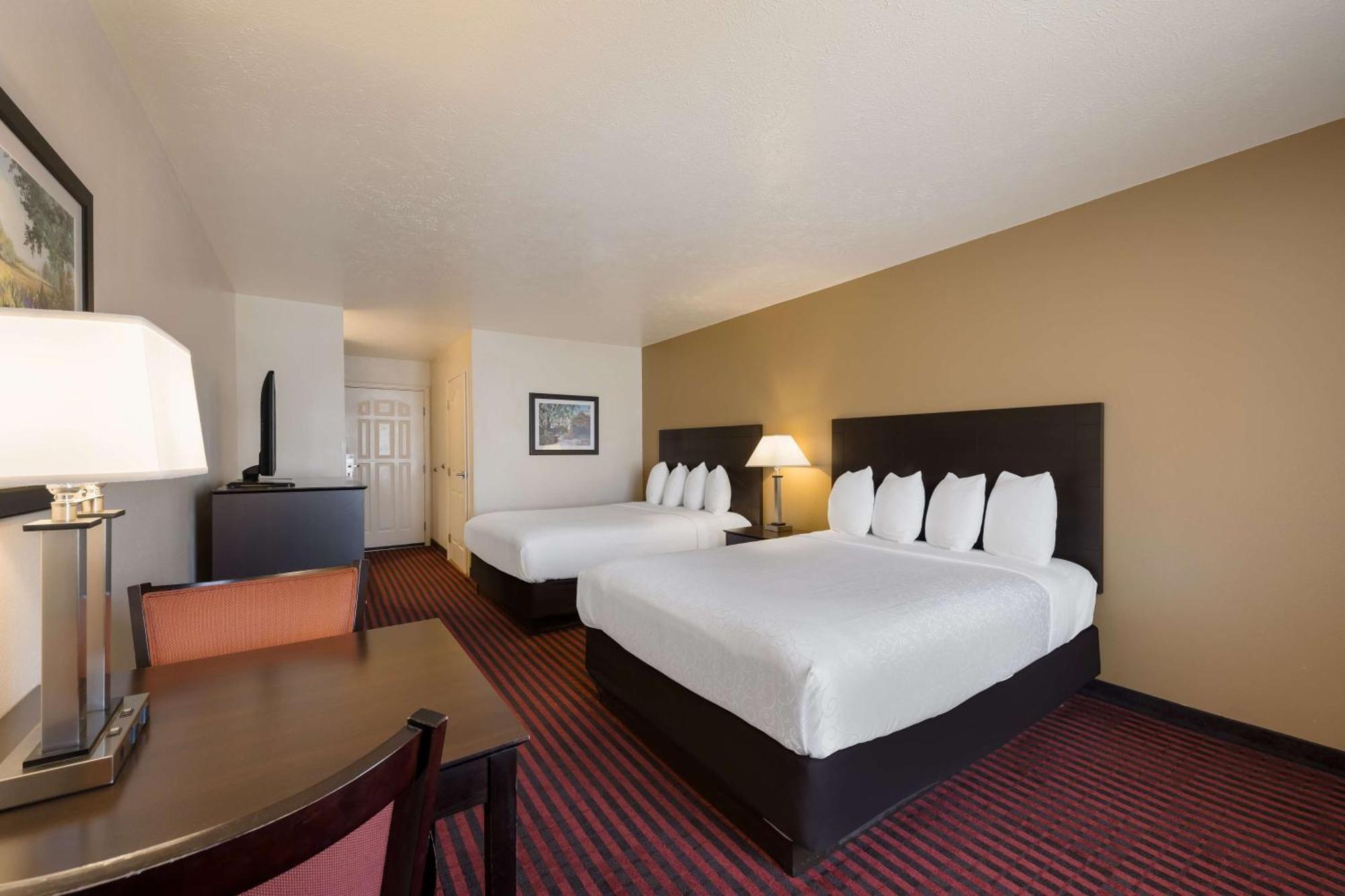 Best Western Salinas Valley Inn & Suites Ngoại thất bức ảnh