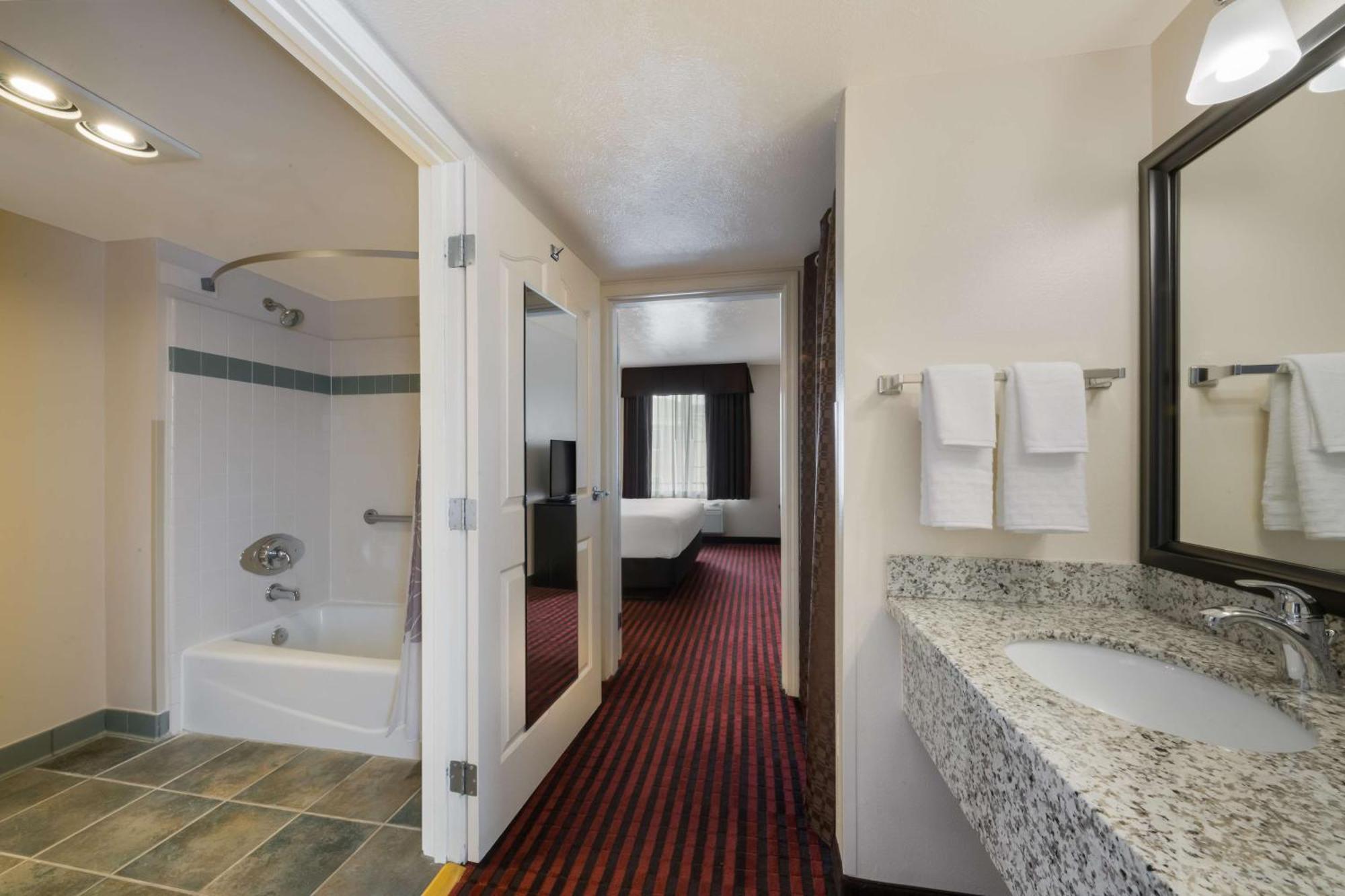 Best Western Salinas Valley Inn & Suites Ngoại thất bức ảnh