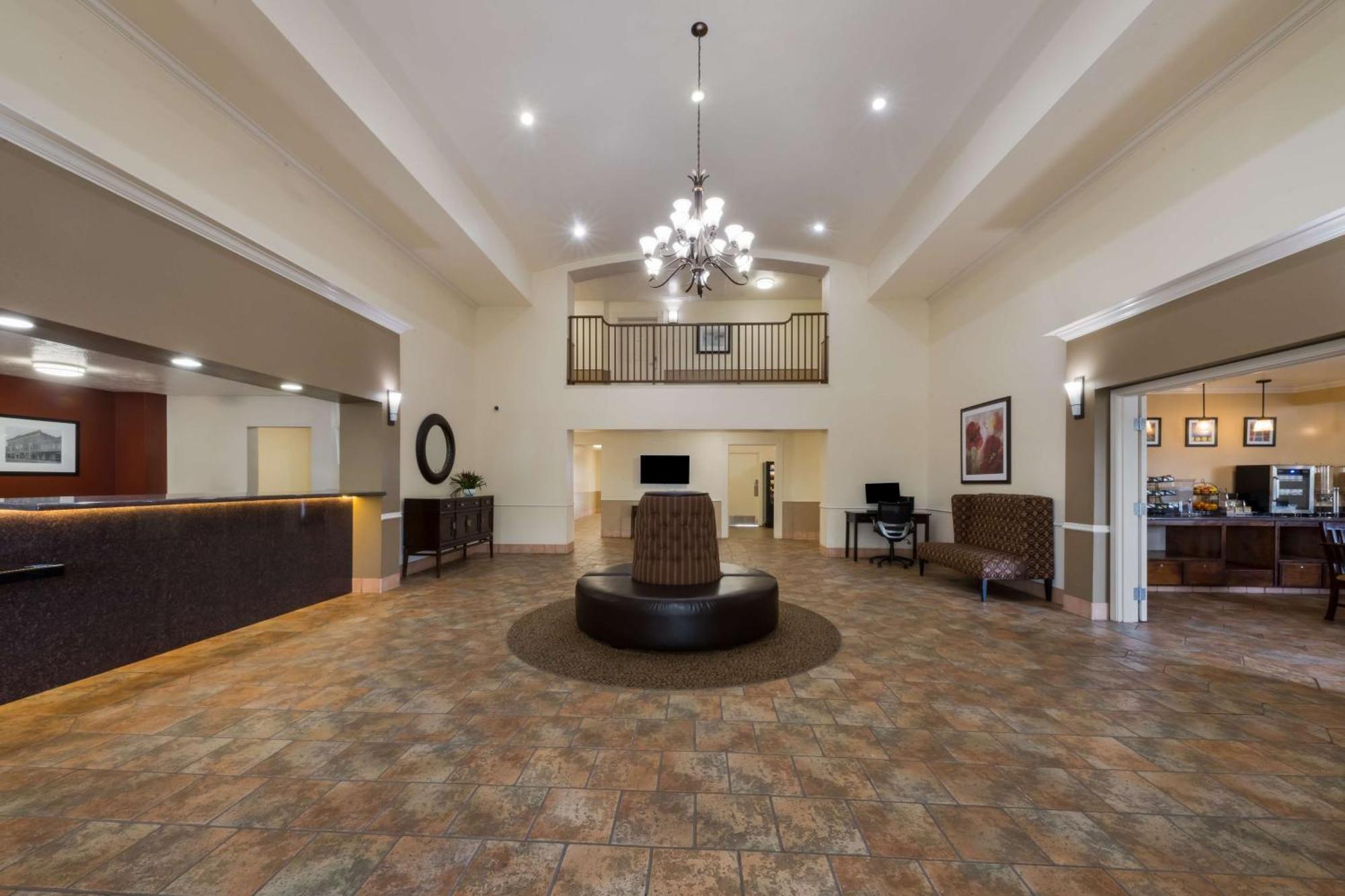 Best Western Salinas Valley Inn & Suites Ngoại thất bức ảnh