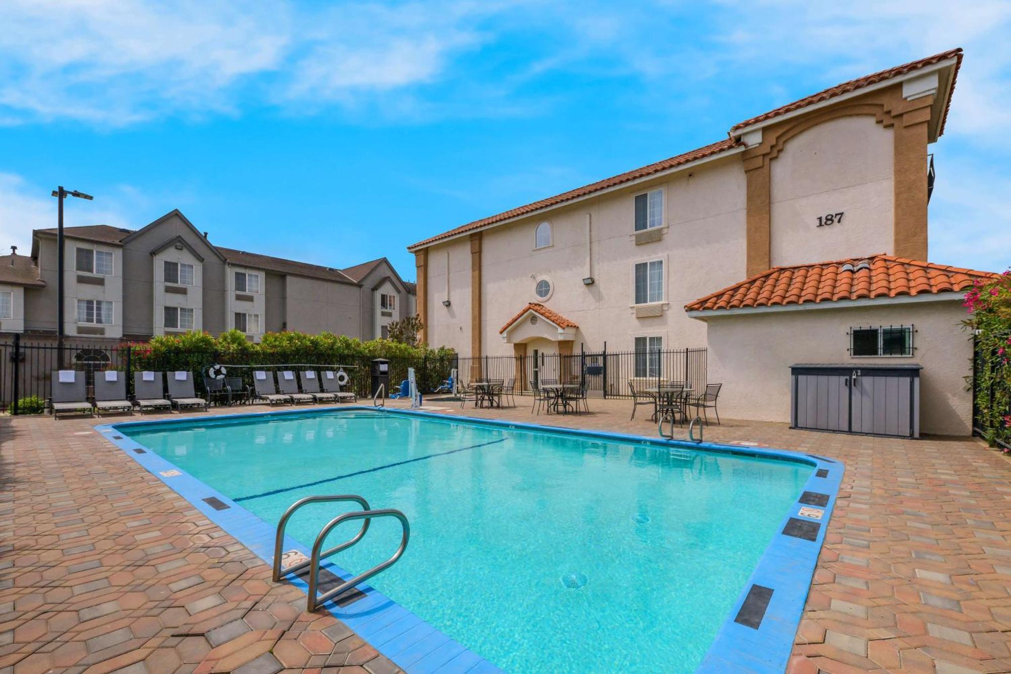 Best Western Salinas Valley Inn & Suites Ngoại thất bức ảnh